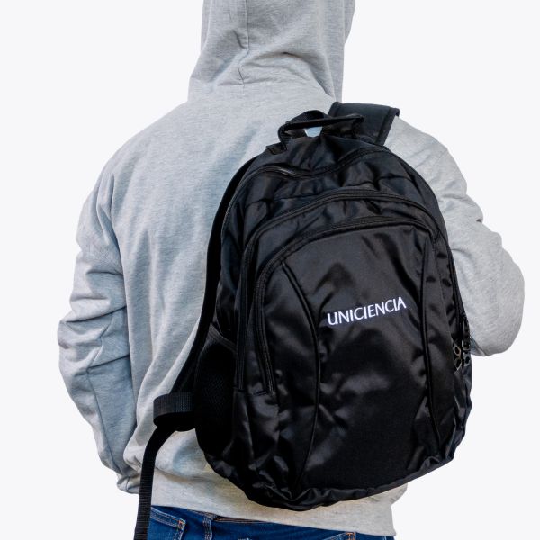 Morral azul bordado 2 - UNS03060