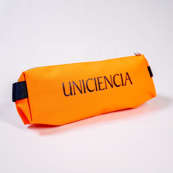 Cartuchera naranja referencia 1 - UNS05010