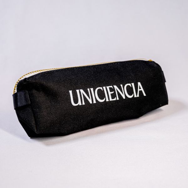 Cartuchera negra referencia 3 - UNS05030