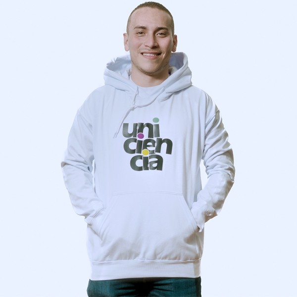 Buzo blanco estampado 4